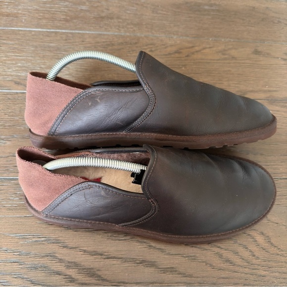UGG Cooke Grizzly Men's Size 9 Brown Slip On Leather Slippers Missing Size Tags - Picture 7 of 9